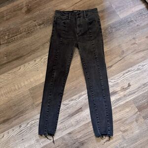 Abercrombie & Fitch Black High Rise Super Skinny Ankle Jeans Size 27/4
